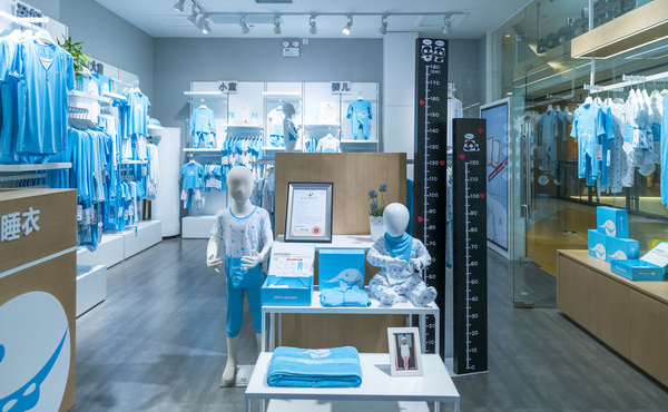 童装店装修效果图